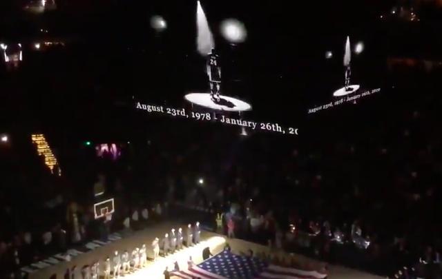  法兰克福主场灯光秀致敬传奇球星  